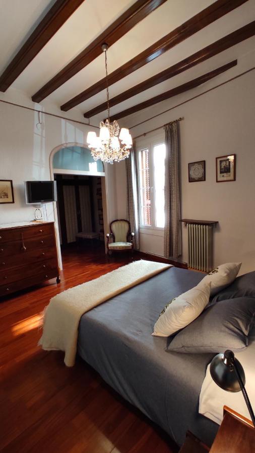 Appartamento Casa Mo Sabadell Esterno foto