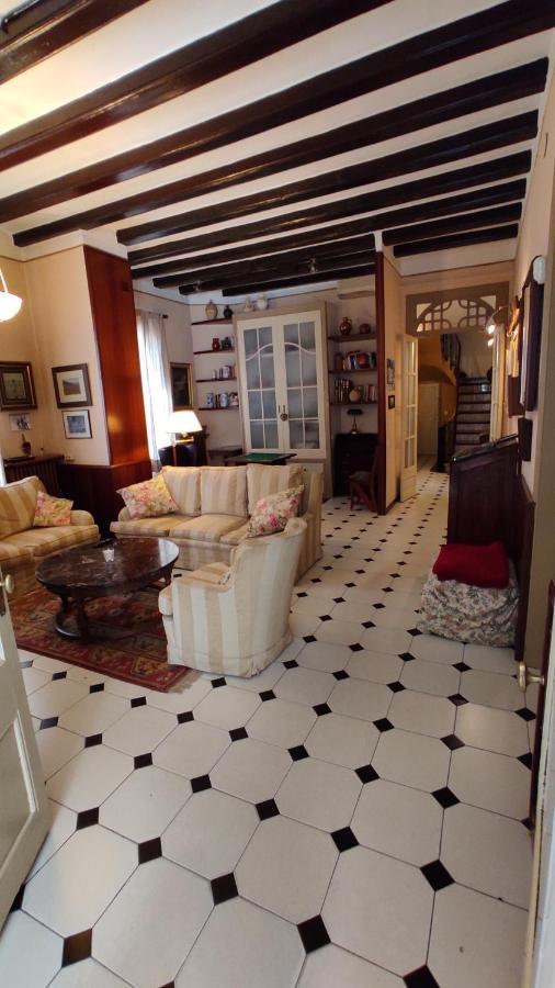 Appartamento Casa Mo Sabadell Esterno foto