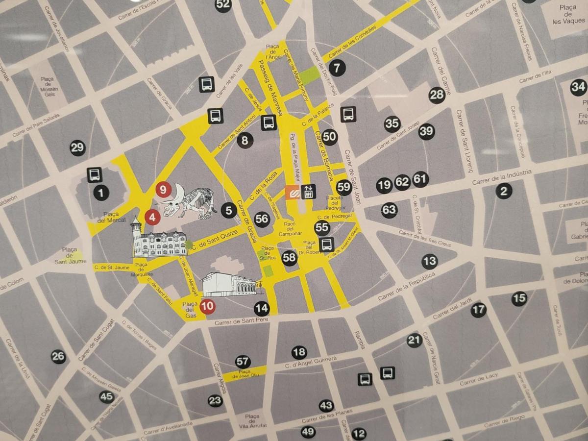 Appartamento Casa Mo Sabadell Esterno foto